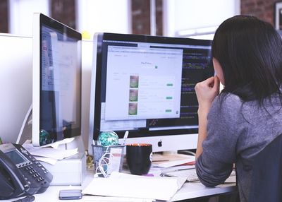 Quels sont les sites interdits sur internet en 2025 et pourquoi ?